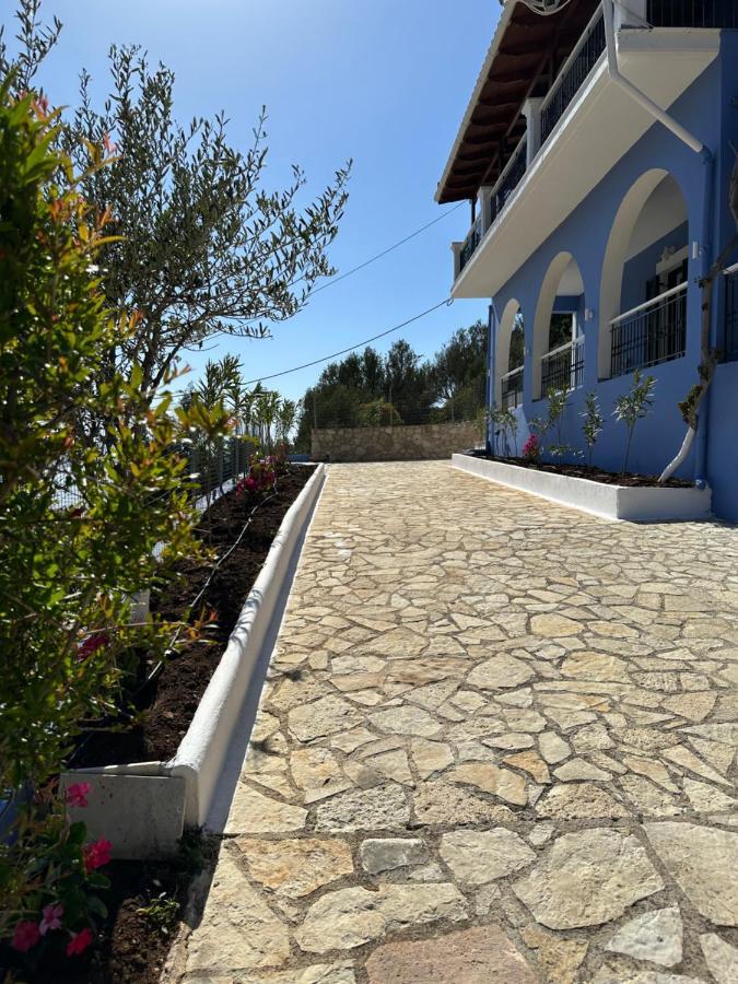 Appartement Assos Blue House *